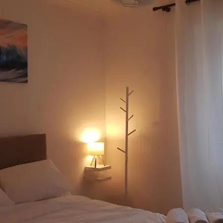 Pansiyon 1 Azorgaia Pdl Blue Soul Bedroom 2 Azorgaia Greenpulse Bedroom Azores Less Impact Propose